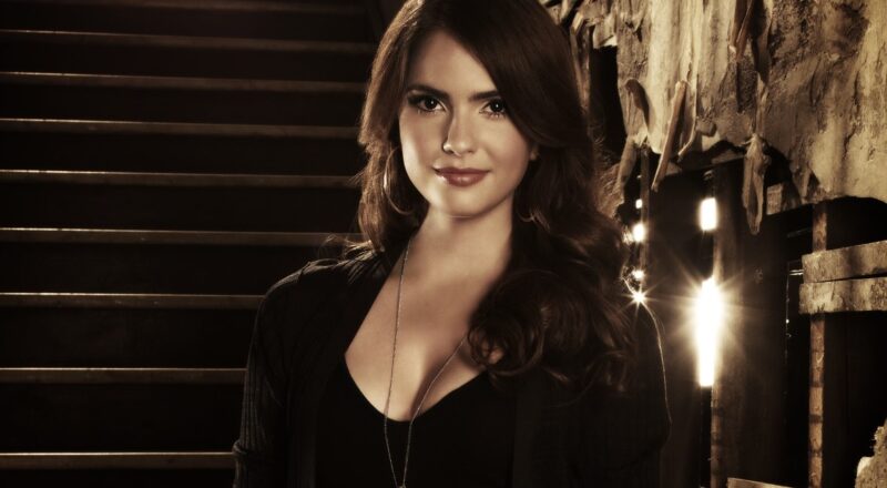 Shelley Hennig